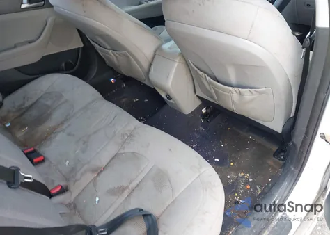 2017 Hyundai Sonata z USA, uszkodzony, nr VIN 5NPE24AF5HH441213